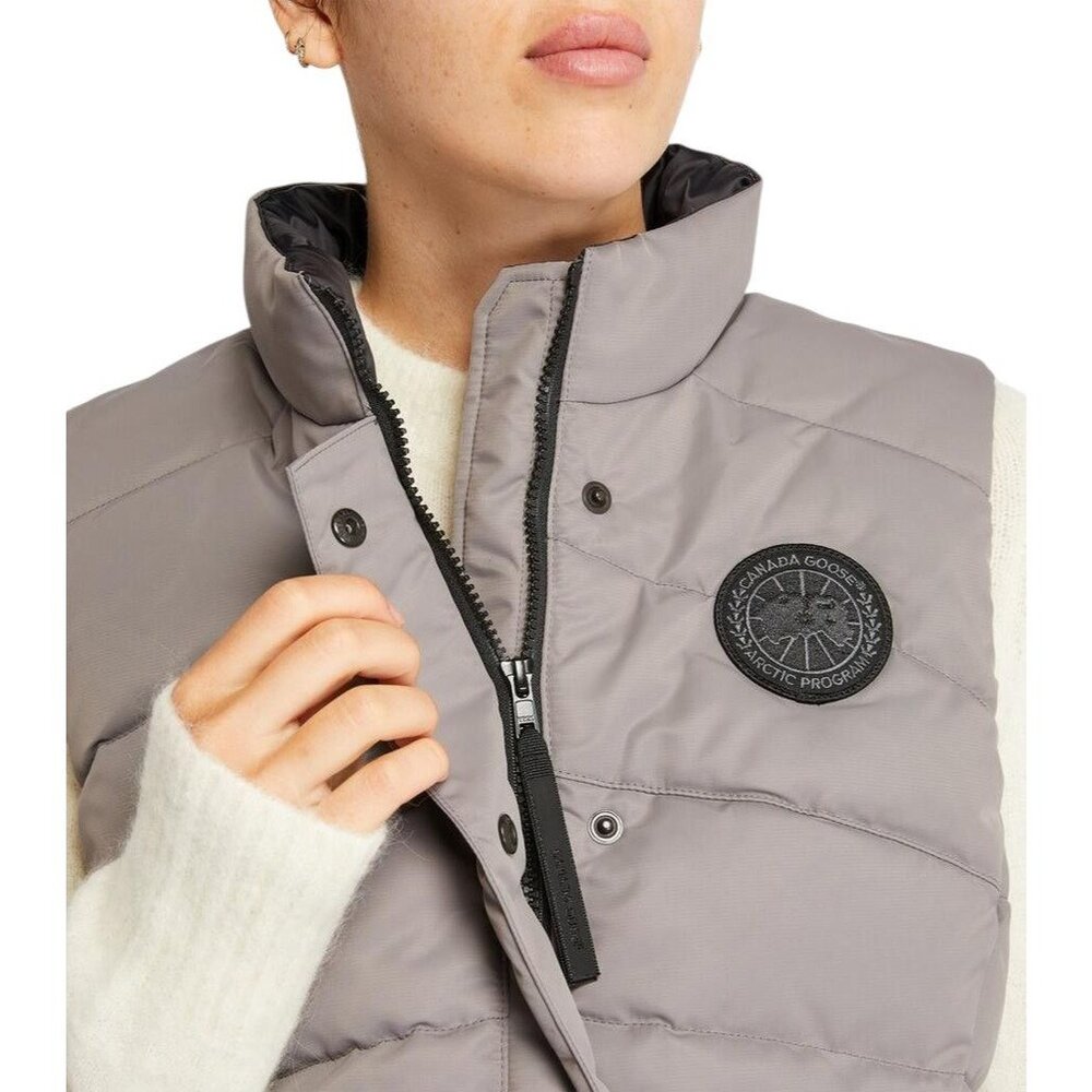 Canada Goose Down-Filled Freestyle Gilet Vest 2836 Coat Jacket Womens Small NWI - Picture 3 of 16